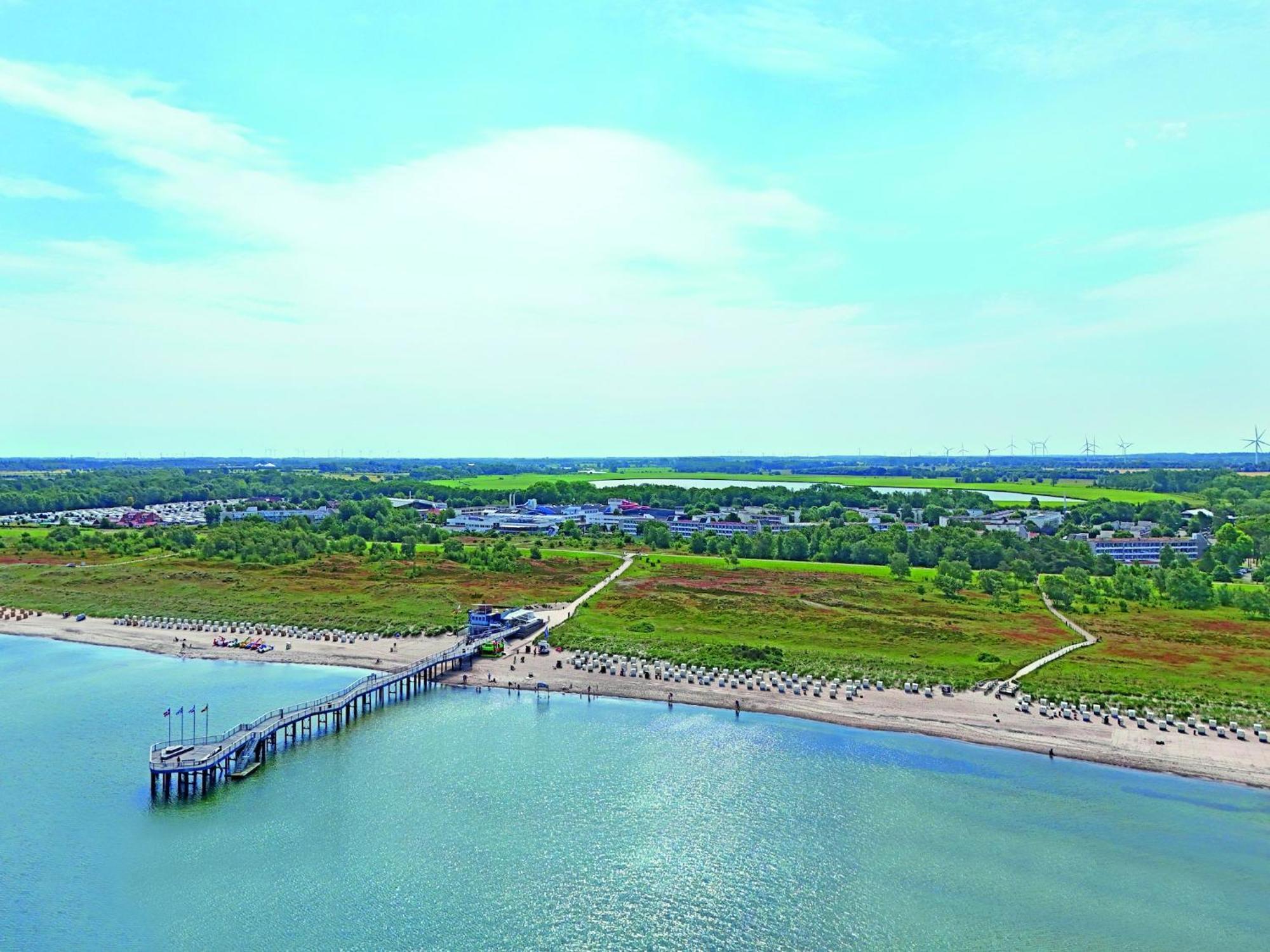 Appealing Holiday Home For Family ไวส์เซนฮอยเซอร์ ชตรันด์ ภายนอก รูปภาพ
