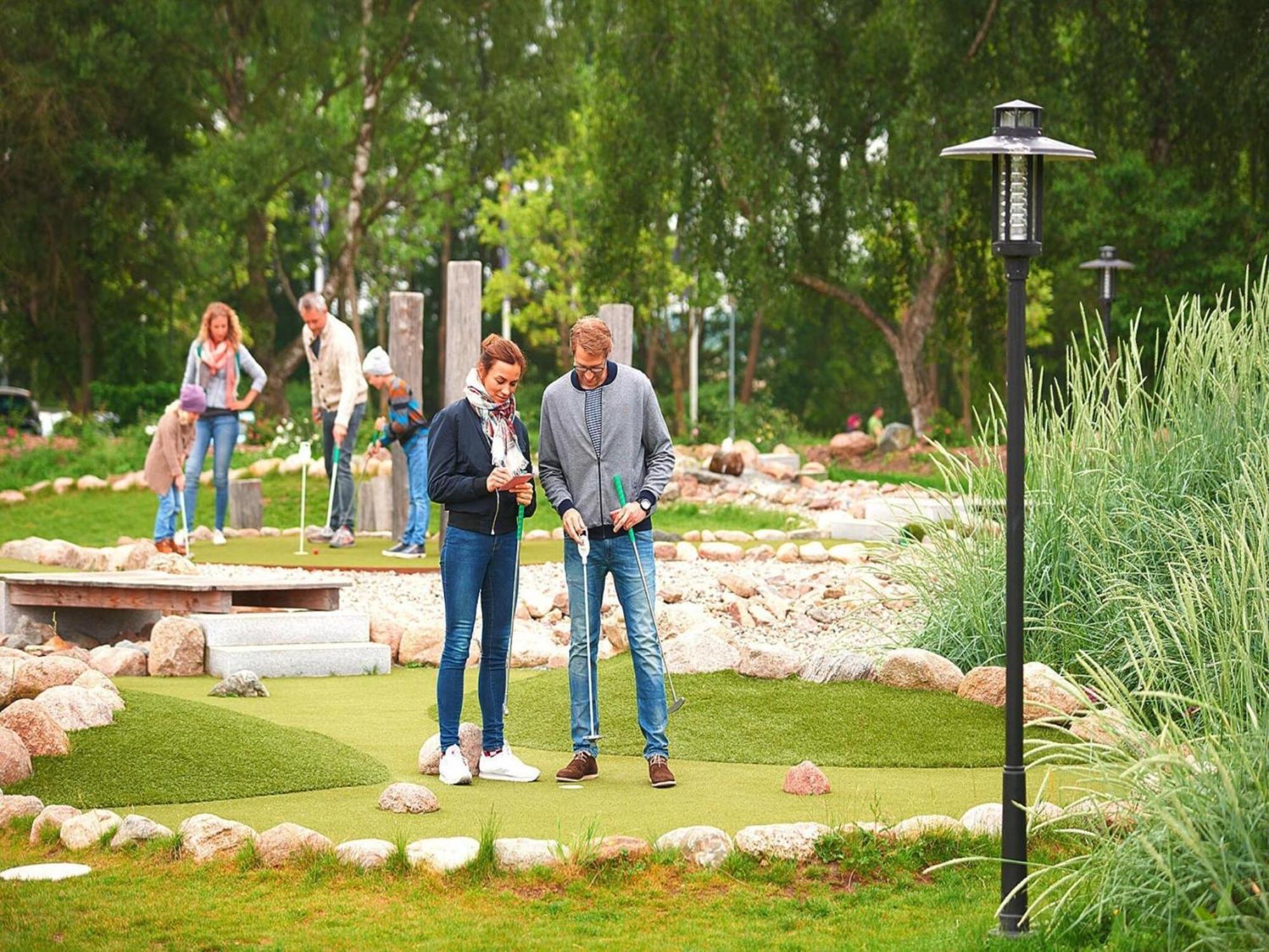 Appealing Holiday Home For Family ไวส์เซนฮอยเซอร์ ชตรันด์ ภายนอก รูปภาพ